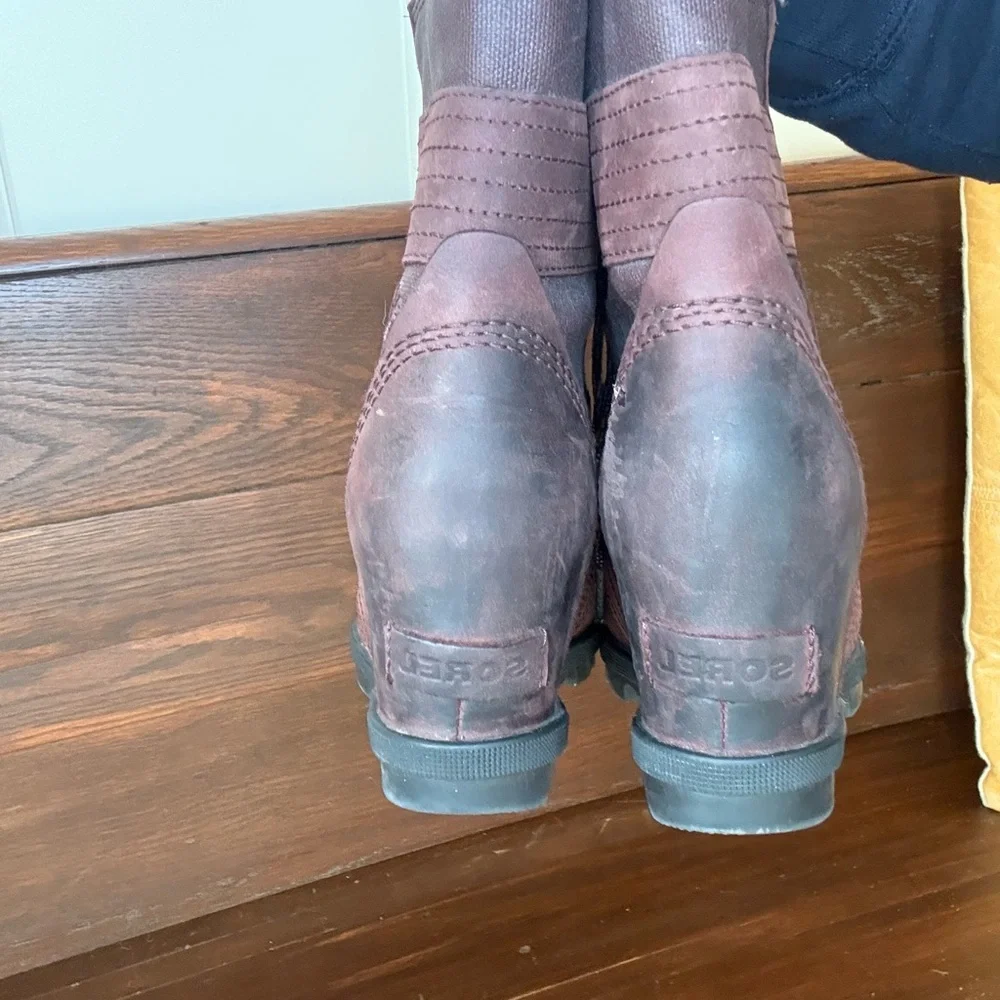 Sorel Burgundy Lace-Up Wedge Boots - Picture 4 of 5